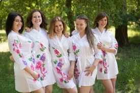 White Swirly Floral Vine Pattern Bridesmaids Robes