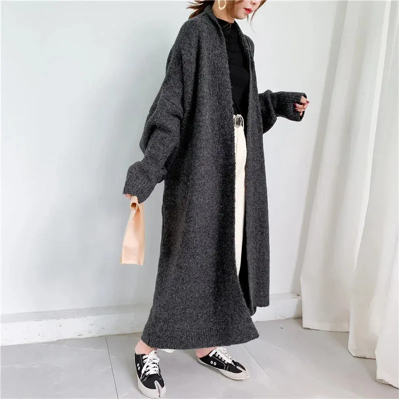 Women's Oversized Knitted Coat with Pockets