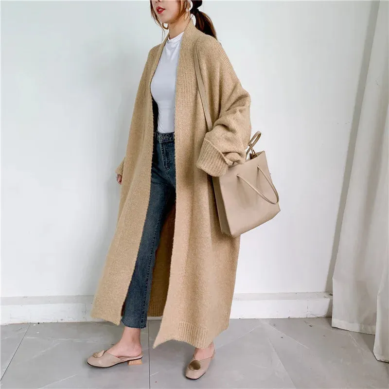 Women's Oversized Knitted Coat with Pockets